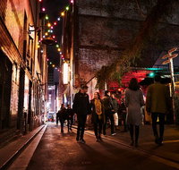 Melbourne After Dark 2-hour walking tour